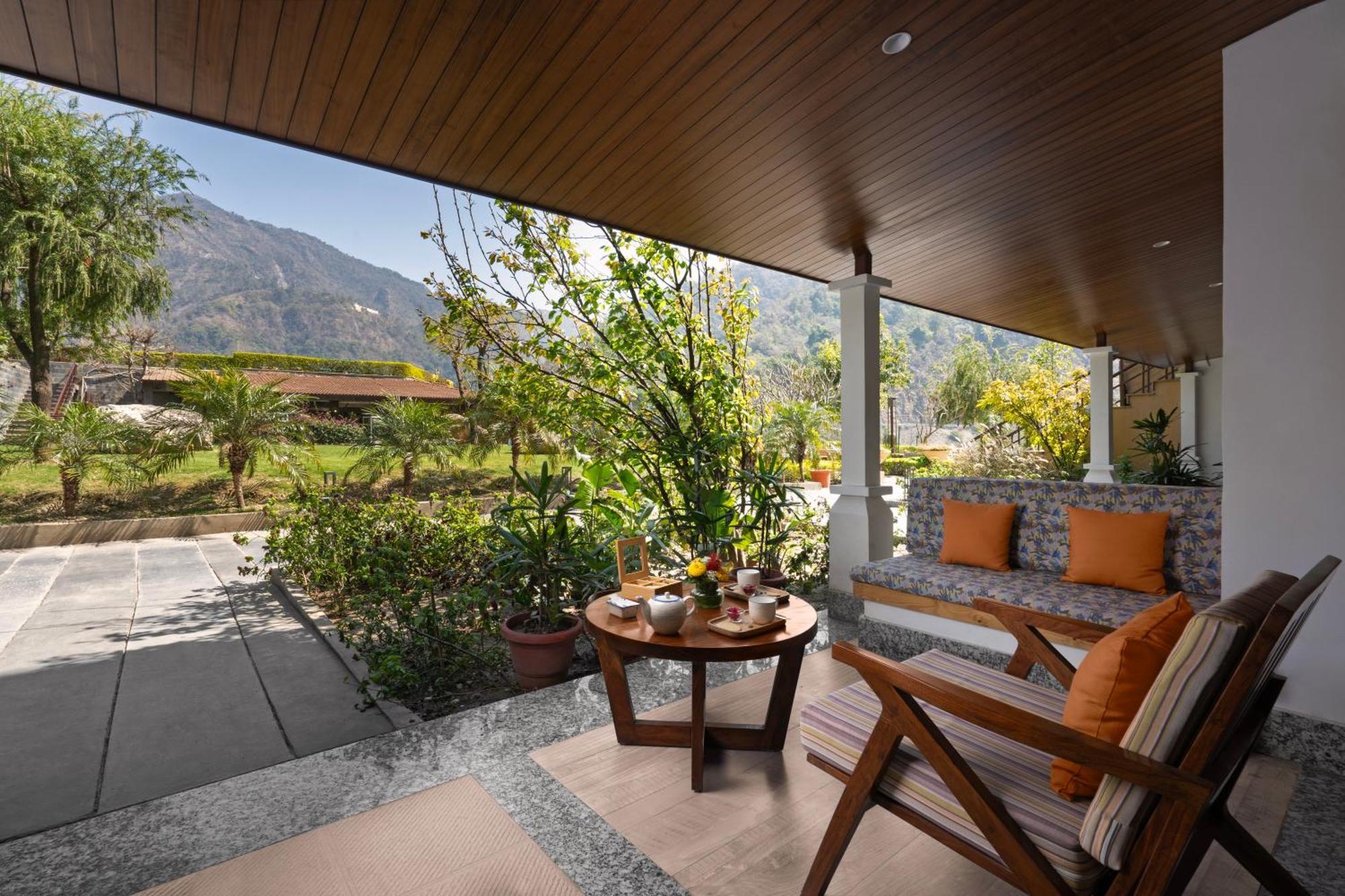 Aloha On The Ganges By Leisure Hotels Rishīkesh Esterno foto